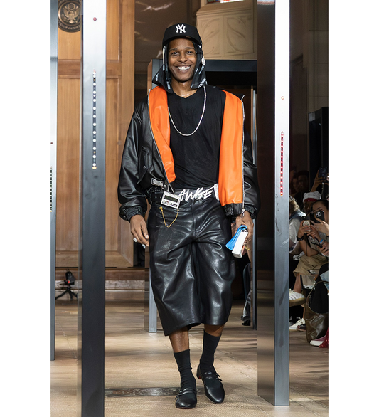 BAGGY LONG SHORTS BLACK