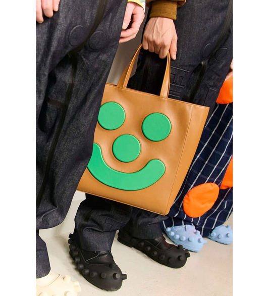 SMILE TOTE BAG CAMEL